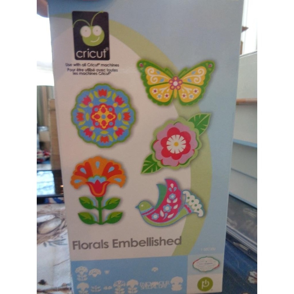 Cricut Die Cut Cartridge FLORALS EMBELLISHED Scrapbooking